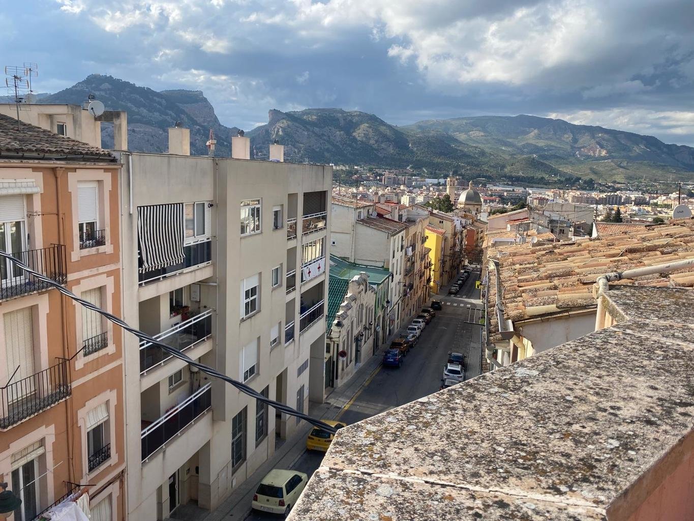 Flat with garage and storage room in Alcoy — image 15
